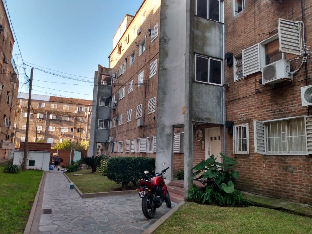DEPTO 3 AMBIENTES en zona privilegiada de MUÑIZ